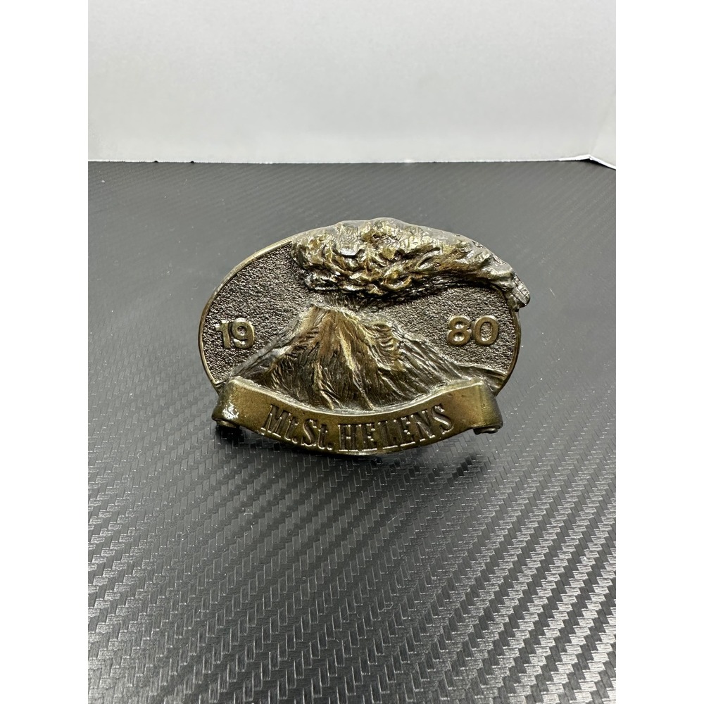 1980 Mount St Helens Eruption Commemorative Belt Buckle Vintage USA Made